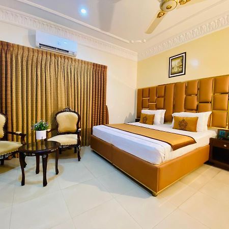 World Inn Hotel Karachi Luaran gambar