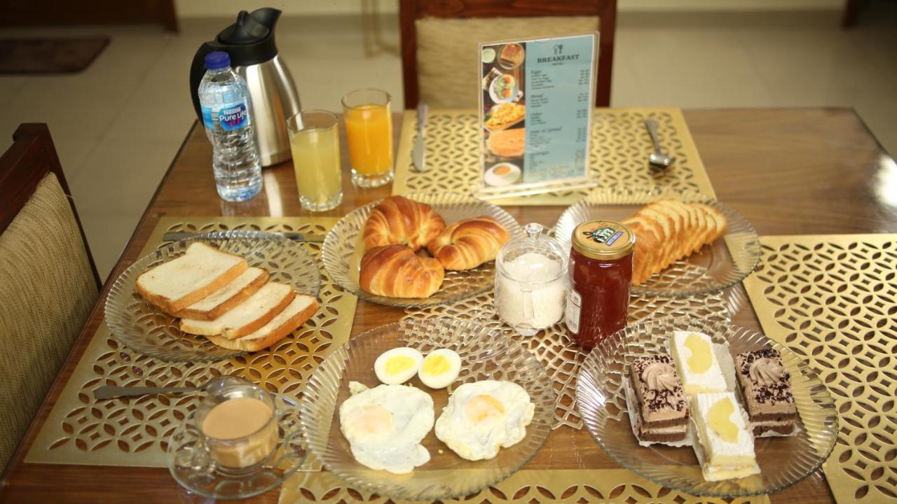 World Inn Hotel Karachi Luaran gambar