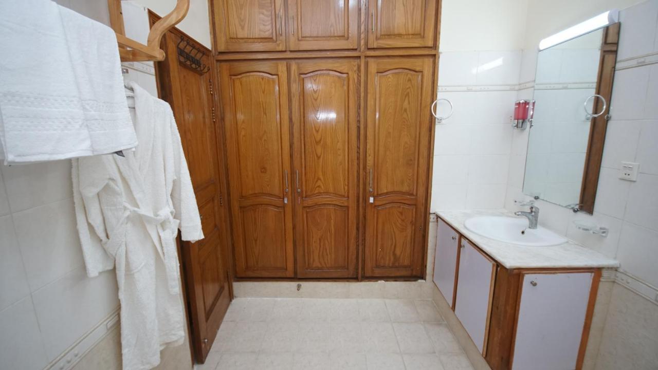 World Inn Hotel Karachi Luaran gambar