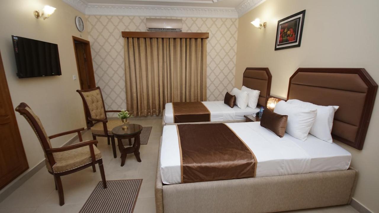 World Inn Hotel Karachi Luaran gambar