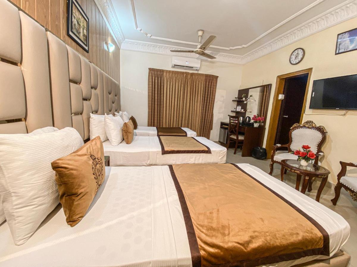 World Inn Hotel Karachi Luaran gambar